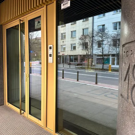 Topiel 18 Executive Varšava