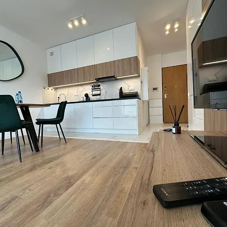 Topiel 18 Executive Apartment