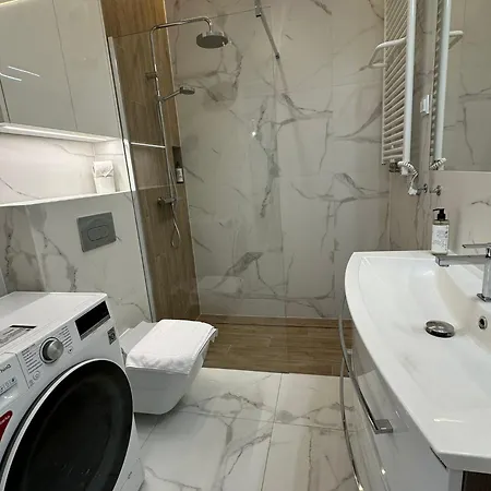 Apartment Topiel 18 Executive Warsaw